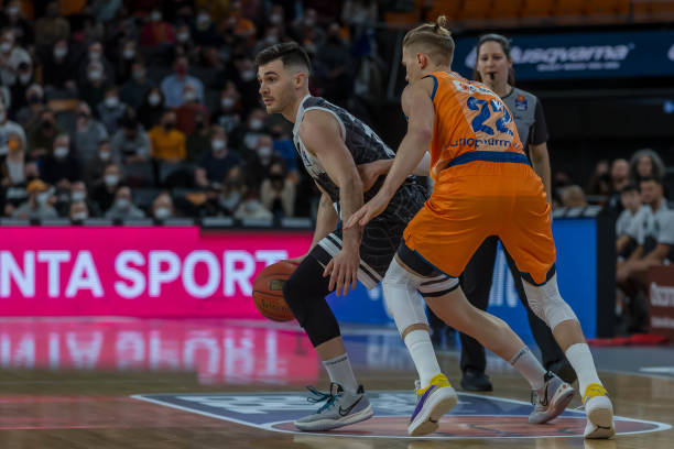 队战术体系 队战术体系