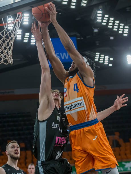 了球员的市 了球员的市